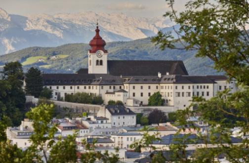 Salzburg's Historical Inns: A Journey Through Time