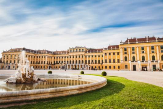 Exploring Vienna's Imperial Palaces: A Journey Through Time