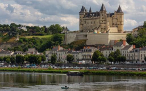 Culinary Delights: Exploring Loire Valley's Food and Wine