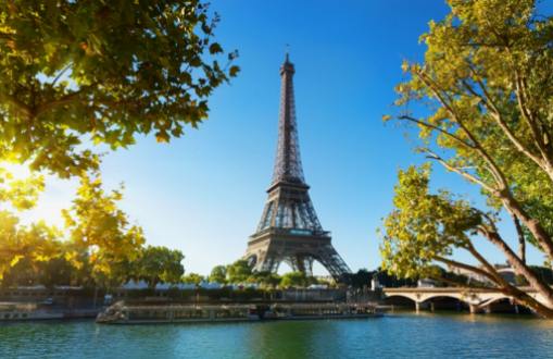 Discovering the Iconic Cafés of Paris: A Taste of History