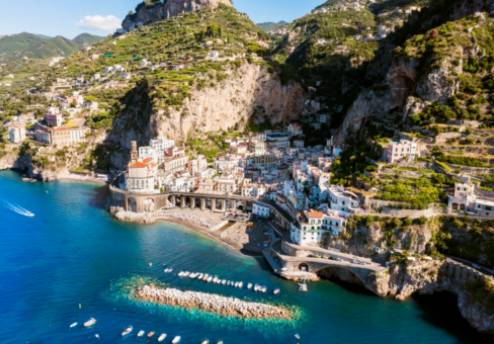 Accommodation Options on the Amalfi Coast: From Luxury to Budget