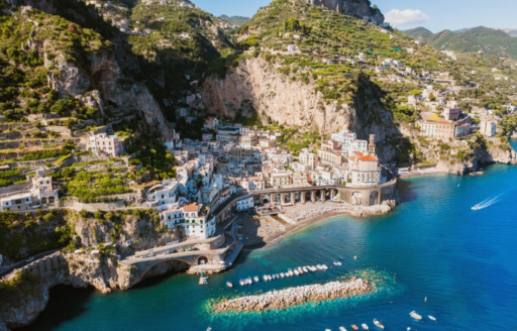 Discovering the Enchanting Towns of the Amalfi Coast