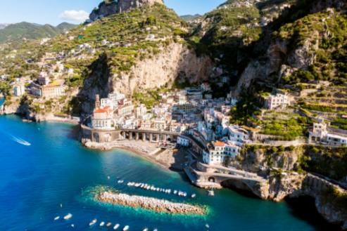 The Lemon Groves of Amalfi: A Citrus Legacy