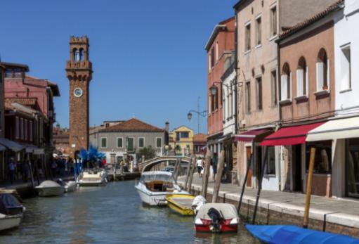 Culinary Delights: A Taste of Murano and Burano