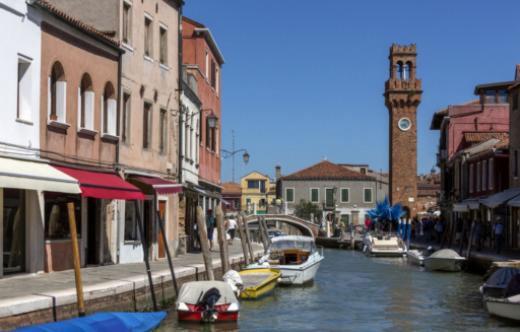 Master Glassblowers of Murano: Techniques and Traditions