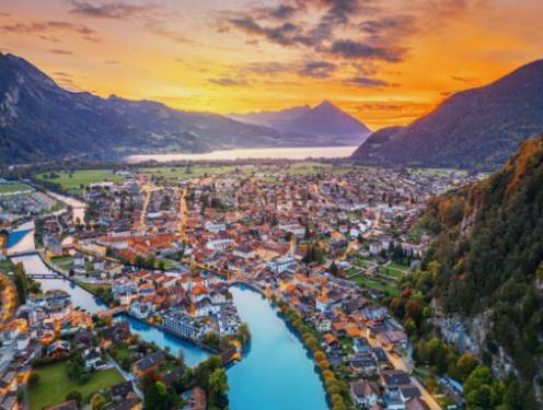 Accommodation in Interlaken: From Luxury Hotels to Cozy Hostels